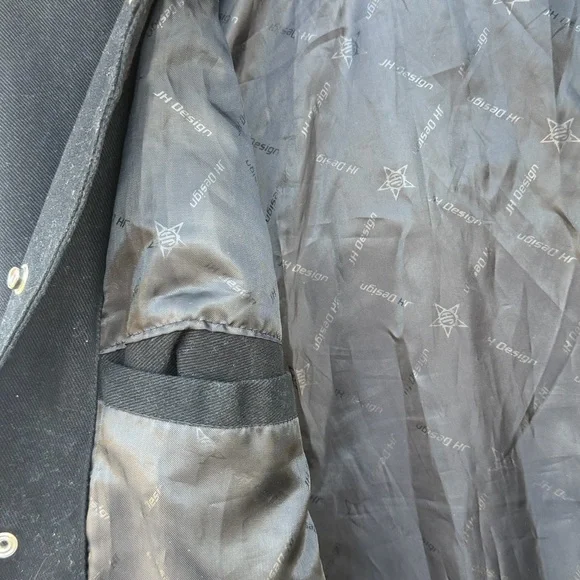 Chicago Blackhawks 2010 Stanley Cup Champions varsity jacket - Picture 8 of 12